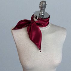 Simple and elegant neck scarf. Made of soft satin.  Color: burgundy (other colors are available) Size: 50 x 50 cm We have matching bags and other accessories in our Etsy Shop! We accept credit cards! Satin Scarf Styles, Neck Scarf Drawing, Cute Outfits With Scarfs, Scarf On Neck, Outfits With Ties For Women, Neck Scarf Styles, Red Neck Scarf, Satin Neck Scarf, Scarf Around Neck