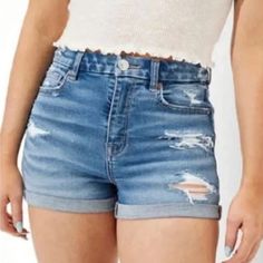 Nwt New With Tags American Eagle Super Stretch Hi-Rise Shortie Jean Shorts Denim Distressed Women's Size 6 / 28 Teen Jeans, American Eagle Jean Shorts, Shorts American Eagle, Shorts Denim, Summer Staples, Jean Shorts, American Eagle Outfitters, American Eagle, Denim Shorts