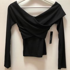 Lulus Long Sleeve Knit Off-The-Shoulder Wrap Top Size Small Black New With Tags Fitted Black Long Sleeve Off-shoulder Top, Fitted Black Off-shoulder Long Sleeve Top, Fitted Black Off-shoulder Top For Fall, Trendy Black Off-shoulder Long Sleeve Top, Trendy Black Long Sleeve Off-shoulder Top, Black Stretch Off-shoulder Top, Black Off-shoulder Crop Top For Evening, Black Off-shoulder Top For Fall Party, Black Off-shoulder Knit Top For Fall