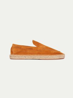 These Aurélien Espadrilles Beachside Loafers Orange for Men Size 8/8.5 symbolize Mediterranean style and ultimate comfort. A combination of traditional details and a contemporary twist. This model is made in  Suède. The  Shoes are made entirely by hand in Italy. For exclusive, luxurious and handmade Italian Shoes you've come to the right place at Aurélien! Boots Chelsea, City Breaks, Billfold Wallet, Italian Shoes, Desert Boots, Driving Shoes, Mediterranean Style, For Sale Sign, Steel Blue