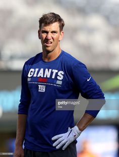 HBD Eli Manning January 3rd 1981: age 38 Cold Pics, Ny Giants Football, New York Giants Football, New York Football, Nfl Football Players, Big Blue Nation, Metlife Stadium