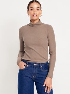 turtle neck long sleeves fitted hits below waist models are approx.  5'9" and wear sizes s (4), l (12), and xl (18)machine wash according to the care instruction label  . Best Holiday gift for Women , perfect Shirts for Christmas! Small Turtle Neck Shirt, Turtle Neck Under Sweatshirt Outfit, Casual Office Clothes, December Colors, Brown Turtleneck Outfit, Turtle Neck Women, Fall Turtleneck, Women's Business Casual, Turtle Neck Shirt