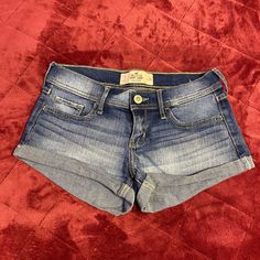 Hollister’s Low Rise Short Shorts. Brand New Without Tags. Rolled Design On Legs. Stretchy Denim Low Rise Jean Shorts, Denim Shorts Outfit, Low Rise Jean, Low Waisted Jeans, Low Rise Shorts, Hollister Shorts, Pretty Clothes, Low Waisted, Short Shorts