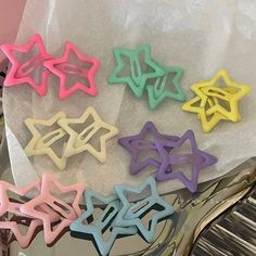 20/10Pcs Girls Y2K BB Star Clips For Kids Solid Color Headwear Alloy Barrettes Cute Glitter Hair Clips Hairpins Hair Accessories SPECIFICATIONS Gender: WOMEN Material: ALLOY Item Type: headwear Pattern Type: Geometric Type: Barrettes Application: Everyday, shopping, parties, gifts Category: BB clip Color: random specification Material: Metal Style: Y2K Style: Star Size: about 3cm long Application: Everyday, shopping, parties, gift [New In 20240701] Star Clips, Glitter Hair Clips, Maternity Sweater Dress, Girls Y2k, Vintage Boho Dress, Hair Grips, Peinados Recogidos, Style Star, Geometric Type