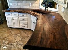 Lovely counter tops Our live edge slabs Happy wife, Happy life..... This countertop makes everybody happy! Windsor plywood Dawson's creek. Wood Counters, Koti Diy, Cabinets Painted, Wood Countertop, Farmhouse Style Kitchen, Counter Top