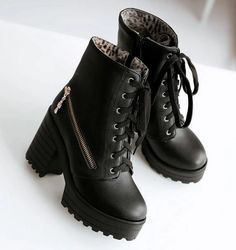 UppColor: black, white, brown Fabric: High-quality PU Inside: velvet inside Sole: wear-resistant non-slip rubber sole Tube height: 12cm Circumference: 26cm Heel height: 9.5cm, waterproof platform: 4cm Number of yards: 35-43 Trendy High-cut Winter Platform Boots, Trendy High Cut Heeled Boots For Winter, Winter High Cut Chunky Platform Boots, Trendy High-top Heeled Boots For Streetwear, Winter Streetwear Heeled Boots With Reinforced Heel, Black High-top Boots With Thick Bottom, High Cut Black Winter Boots, High Cut Black Boots For Winter, Winter High-top Heeled Boots For Streetwear