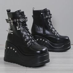 Gothic Punk Platform Boots, Knee High, High Chunky Platform Boots, Riding Boots, Long Boots, Zipper Boots. Biker Boots. Looking to make a fashion statement? Then you can't go wrong with these awesome gothic, punk, platform boots. Chunky wedge heels are no problem with these super soft comfortable boots you will feel like you are floating on air and they are surprisingly easy to walk in. Standing or walking for long periods is not an issue either. Great if you are on your feet all day. Apart from adding extra height and providing a commanding presence they will certainly make you stand out in a crowd. Made from quality faux PU leather and featuring chunky, cleated, anti-skid platform rubber soles, round toes, decorative grommets, rivets, charms, outer lace up closure, single buckle strap de Male Formal Wear, Platform Boots Knee High, Punk Platform Boots, Goth Platforms, Chunky Platform Boots, Boots Biker, Platform Creepers, Boots Long, Oversized Fashion