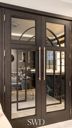 an image of a double doors in the living room