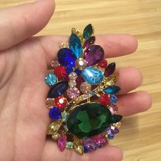 Brand New Vintage Multicolored Brooch Elegant Multicolor Brooch Pins, Multicolor Party Jewelry With Brooch, New Vintage, Brooches, Vintage Style, Vintage Fashion, Womens Sizes, Women Jewelry, Brand New