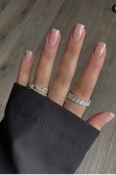 Short Square Nails Subtle Nails, Minimal Nails, Casual Nails, Work Nails, روتين العناية بالبشرة, Neutral Nails, Minimalist Nails, Classy Nails, Square Nails