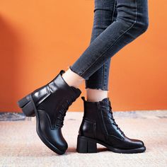 Gender: Women Item Type: Boots Main Material: Cow Leather Style: Casual, Classic, Retro Season: Spring, Autumn, Winter Heel Type: Wedge Outsole Material: Rubber Heel Height: Mid-Heel (3-5 cm) Size Length cm inch 35 22.5 8.86 36 23 9.06 37 23.5 9.25 38 24 9.45 39 24.5 9.65 40 25 9.84 Winter Heels, Low Heel Boots, Tube Top Dress, Brown Fur, Black Heel Boots, Leather Style, Heel Boots, Heel Type, Rubber Heels