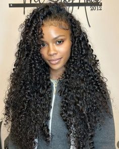 Side Part Wig Styles, Goddess Braids Long, Cute Hairstyles Natural Hair, Cute Hairstyles Natural, Wigs Install, T Part Wig, Side Part Wig, Curly Bundles