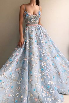 Sky Blue Prom Dress, Princess Prom Dresses, Spaghetti Strap Prom Dress, Pretty Prom Dresses, Fairytale Dress, Prom Outfits, Dresses Dresses, Tulle Prom Dress, Prom Dresses Lace