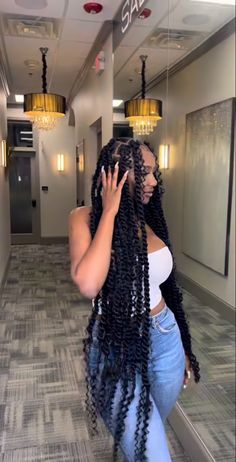 Winter Hairstyles For Black Women Braids, Large Boho Twists Black Women, Woman Braids Hairstyles, Black Mom Hairstyles, Jumbo Twists With Curls, Jumbo Knotless Twists, Jumbo Butterfly Braids, Black Protective Hairstyles Braids, Big Passion Twists