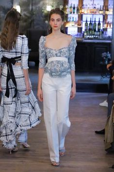 2019 Runway, Seoul Fashion Week, Couture Designers, Fashion Spring, Dresses For Teens, Couture Fashion