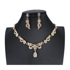 Bridal Jewelry Sets- Fashion Zircon Women Jewelry Set Classic Wedding Bride Bow Necklace Earrings Set Gold ColorModel Number:4000063535593 Bow Necklace, Women's Jewelry Sets, Classic Wedding, Bridal Jewelry Sets, Wedding Classic, Necklace Earring Set, Necklace Earrings, Earrings Set, Wedding Bride