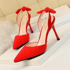 Product Description * Item :Women's Pointed Toe High Stiletto Heel Slingback Sandals Party Pumps Shoes * Condition: 100% Brand New * Heel Height: about 9.5 cm * Packaging: 1 pair shoes（Without accessories）                  Please note: 1.If your feet are wide, please order size up. 2.The color maybe a little difference because of the light,screen reflection etc.   Shipping 1. Your Item(s) will be shipped within 5-15 business days once payment received. 2. Standard shipping to US/UK,you may can g Sequin Sandals, Gladiator High Heels, Summer High Heels, Basic Heels, Bow Sandals, Super High Heels, Bow Shoes, Patent Leather Heels, Fashion Sandals