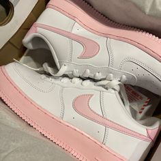 Brand New. Size 6.5 Youth Tenis Air Force, Rave Shoes, Nike Shoes Women Fashion, Pretty Sneakers, White Air Force 1, Nike Fashion Shoes, Preppy Shoes, Pretty Shoes Sneakers, Nike Air Shoes