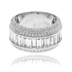 18K White Gold Ladies Ring with 3.11 CT Diamonds Metal: 14K White GoldColor: F-GClarity: VS2- SIShape: RoundGender: LadiesCarats: 3.11 CTWeight: 19.95 GR Size: 5, 6, 7 Ladies Ring, Fine Jewelry Collection, Bridal Gifts, Women Rings, Jewelry Collection, Silver Rings, Fine Jewelry, Wedding Rings, Diamonds