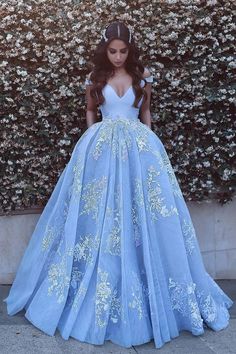 Prom Dresses 2018, Prom Dresses With Pockets, Dresses Quinceanera, Blue Evening Dresses, Blue Wedding Dresses, Ball Gowns Evening, Beauty Dress, Ball Gowns Prom, Quince Dresses