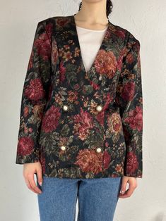 "- Vintage 90s Dawn Joy floral print jacket - Poly rayon blend, lightweight - Made in USA - Tagged 5 - 6 Chest: 18\" Length: 27\" Sleeve: 22\"" Vintage Printed Outerwear For Spring, Printed Long Sleeve Blazer For Fall, Fitted Printed Outerwear For Fall, Winter Floral Print Long Sleeve Blazer, Winter Long Sleeve Floral Blazer, Retro Floral Print Winter Outerwear, Vintage Floral Print Outerwear For Work, Fitted Vintage Blazer With Floral Print, Vintage Fitted Floral Print Blazer