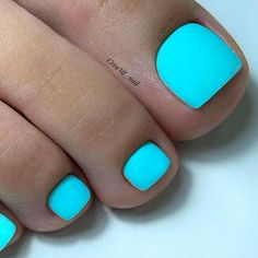 Best Beach Nail Colors, Bright Toe Nails, Pedicure Azul, Trending Pedicure, Pretty Toenails, Best Toe Nail Color, Beach Toe Nails, Toe Art Designs, Toe Colors