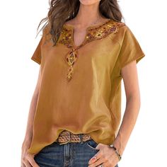 Stylish and trendy Bohemian style, will look great styled with a pair of jeans. Woman Weaving, Sleeves Clothing, Short Sleeve Pattern, Weave Style, Fashion Statements, Short Sleeve Tops, Oversized Top, Loose Shorts, Ethnic Style