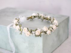 This beautiful flower crown is a lovely accessory, perfect for a party, or wedding. Our stunning faux flowers look like the real. Head circumference: one size fits all (adjustable) / fits adults and older children If the crown should fit the baby, after buying please give head circumference Baby Crowns, White Flower Crown Wedding, Daisies Wedding, Silk Flower Crown, Flower Girl Halo, Flower Girl Tiara, Flower Girl Headpiece, White Flower Crown, Girls Tiara