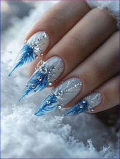 Snow Queen Nails, Christmas Nail Design Ideas, Glacier Nails, Nails Winter Ideas, Nails Inspiration Christmas, Frosty Nails, Icicle Nails, Ice Nails, Winter Wonderland Nails