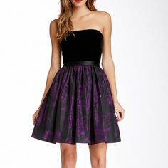 Description: Aidan Mattox Silk Contrast Twofer Strapless Party Dress Concealed Back Zip Closure Velour Bodice Clinched Waist A-Line Silhouette Double Lined Color: Black Purple Size: 6 Material: Shell: 82% Viscose 18% Silk Combo: 100% Silk Lining: 96% Polyester 4% Elastane Condition : The Item Is Brand New With Tags. All Of Our Listings Come From A Smoke Free Environment. Purple A-line Dress For Night Out, Elegant Purple Strapless Dress For Night Out, Purple Fitted Strapless Dress For Spring, Elegant Purple Strapless Dress For Date Night, Chic Fitted Purple Strapless Dress, Purple Mini Length Strapless Dress For Cocktail, Purple Strapless Mini Dress For Cocktail, Chic Purple Strapless Dress, Purple A-line Cocktail Mini Dress