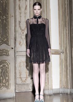 Valentino Black Suede Lace Dress | eBay Giambattista Valli Haute Couture, 2011 Fashion, Valentino Black, Suede Lace, Fashion Show Collection, Tutu Dress, Pre Fall, Black Outfit, Italian Fashion