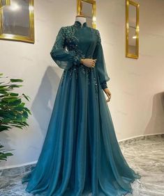 Prom Dresses With Long Sleeves, Hijab Prom Dress, Muslim Prom Dress, Dresses With Long Sleeves, Chiffon Prom Dresses, Muslim Evening Dresses, Mode Abaya, Fancy Dresses Long, Prom Dresses Modest