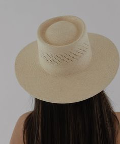 A modern take on a classic style. The Coco features handwoven venting around its telescope crown for a stylish + effortless look while the wide flat brim provides shade from the summer sun. Made of high quality Panama straw this hat will keep its shape for many seasons to come. Gigi Pip, Measuring Stick, Center Part, Halo Style, Wearing A Hat, Find Color, Felt Hat, Fedora Hat, Fashion Pictures