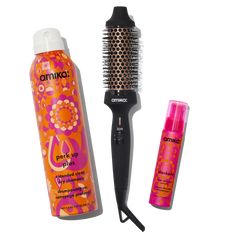 this exclusive + limited-edition set features the hairbrush + perk up plus dry shampoo + your heat protection of choice (+ save 15%) what is blowout: protect + extend set? protect strands + get a blowout with this innovative hairbrush (no blow dryer or hot air required) then extend it with this trio who it's for for all hair types looking to protect + extend their blowout why it's special get a blowout and make it last with this set. protect strands with your blockade, a heat defense serum, then Blowout Products, Thermal Brush, Rainforest Habitat, Hair Cuticle, Mandelic Acid, Xmas List, Scalp Health, Blow Dryer, Hair Serum