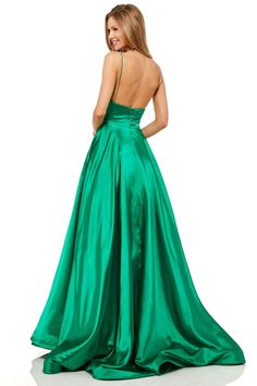 Sherri Hill Gowns, Military Ball Gowns, Sherri Hill Prom, Sherri Hill Prom Dresses, Prom Dress Stores, Designer Prom Dresses, Prom Designs, Couture Candy, Sherri Hill Dresses