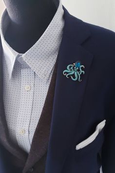 Crystal Octopus Lapel Pin Luxury Wedding Lapel Pin For Men, Sunflower Accessories, Chain Shirt, Suits Formal, Suit Tuxedo, Formal Clothing, Octopus Design, Flower Lapel Pin, Collar Chain