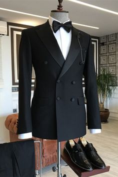 Claire Black Peaked Lapel Double Breasted Slim Fit Men Suits For Business Damien Broderick, Tuxedo Prom, Blazer Wedding, Nike Slippers, Prom Costume, Prom Suit, Double Breasted Tuxedo, Apple Smartphone, Black Suit Wedding