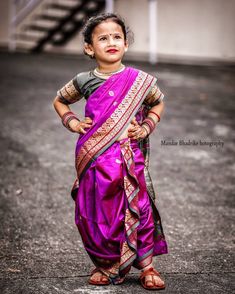 Bath Pics, Marathi Saree, Saree Pose, International Party, Nauvari Saree, Indian Classical Dance, Crochet Lion, Shivaji Maharaj, Baby Shoot