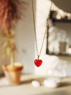 Composition : 14k 58.5% (real 14k)Color : Yellow GoldCountry of Origin : Republic of Korea Red Quartz, Accessories Jewelry Necklace, Women Accessories Jewelry, Red Gold, Heart Necklace, Jewelry Accessories, Jewelry Necklaces, Composition, Women Accessories