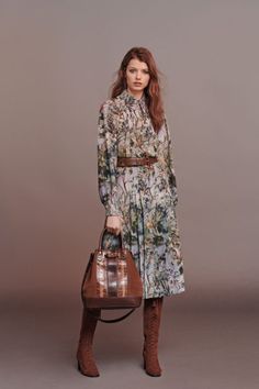 Chique Outfits, Brown Bag, Dresses 2020, Alberta Ferretti, Fashion 2020, Caregiver, Pre Fall, Fall Dresses