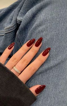 Nails Dark, Wine Nails, Nails Autumn, Simple Fall Nails, Autumn Nail, Elegant Nail, October Nails, Nail Colour, Aesthetic Halloween