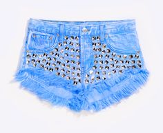 Wunderlust Paradis Studded Babe Cut Off Shorts Kesha Core, Upcycled Shorts, Basic Clothes, Studded Shorts, Teen Outfits, Diy Clothes And Shoes, Studded Denim, Perfect Denim, Ripped Denim Shorts