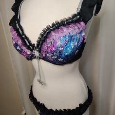 Brand New Custom Made Galaxy Costume Is For Sale.Shipped With Usps Priority Mail. The Top Is A 36d And The Bottoms Ruffled Ruched Are A Size Large. Scare Actor, Galaxy Costume, Rave Party Outfit, Rave Bras, Rave Edm, Costume Making, Performance Outfits, Rave Bra, Rave Party