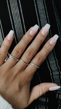 Pink And White Nails Acrylic Coffin, Simple Wedding Nails Coffin, Coffin Ombre Nails Short, Ombre Pink And White Dip Nails, Wedding Nails Ombré, Light French Ombre Nails, Calm Acrylic Nails, White To Tan Ombre Nails, Pink And White Ombre Nails Coffin Long