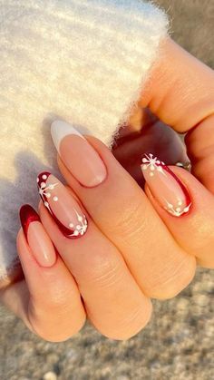 Christmas Nails 2022, Christmas Nails Short, Disney Christmas Nails, Nails 2022, Winter Nail Designs