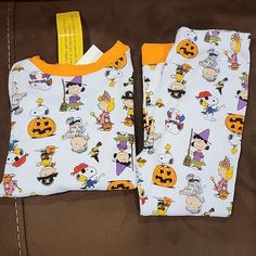 Nwt Peanuts Halloween Longsleeve And Pant Pajama Set Snug Fit 100% Cotton Size 3t And 4t Playful Halloween Sleepwear, Cute Long Sleeve Halloween Sleepwear, Cute White Sleepwear With Character Print, Long Sleeve Sleepwear For Halloween Playtime, Cute White Character Print Sleepwear, Playful White Sleepwear For Fall, White Sleep Sets For Fall, White Sleepwear For Fall Sleepover, Fun White Sleepwear With Cartoon Print