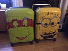 Pimped the suitcases! Painting On Suitcase, Suitcase Painting, Crafting Ideas, Diy Projects To Try, Suitcases, Trash Can, Projects To Try