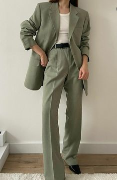 Cute Prom Suits Women, Dark Green Prom Suits Women, Women Suits Graduation, Sage Suit Women, Green Suits For Women, Masc Wedding Outfit Guest, Wedding Guest Suit Women, Prom Suit Women, Green Suit For Women