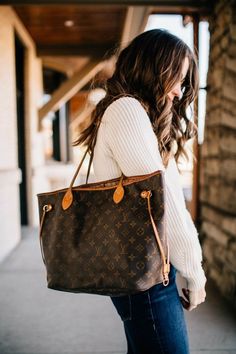 Τσάντες Louis Vuitton, Affordable Purses, Purses Luxury, Handbags Coach, Western Casual, Trendy Purses, Best Designer Bags, Western Purses