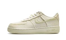 Air Force 1 PS "Stussy - Fossil" Nike Force 1, Nike Shoes Air Force, Stadium Goods, Nike Kids, Nike Sports, Sneaker Collection, Nike Sneakers, Nike Air Force 1, Personal Shopping